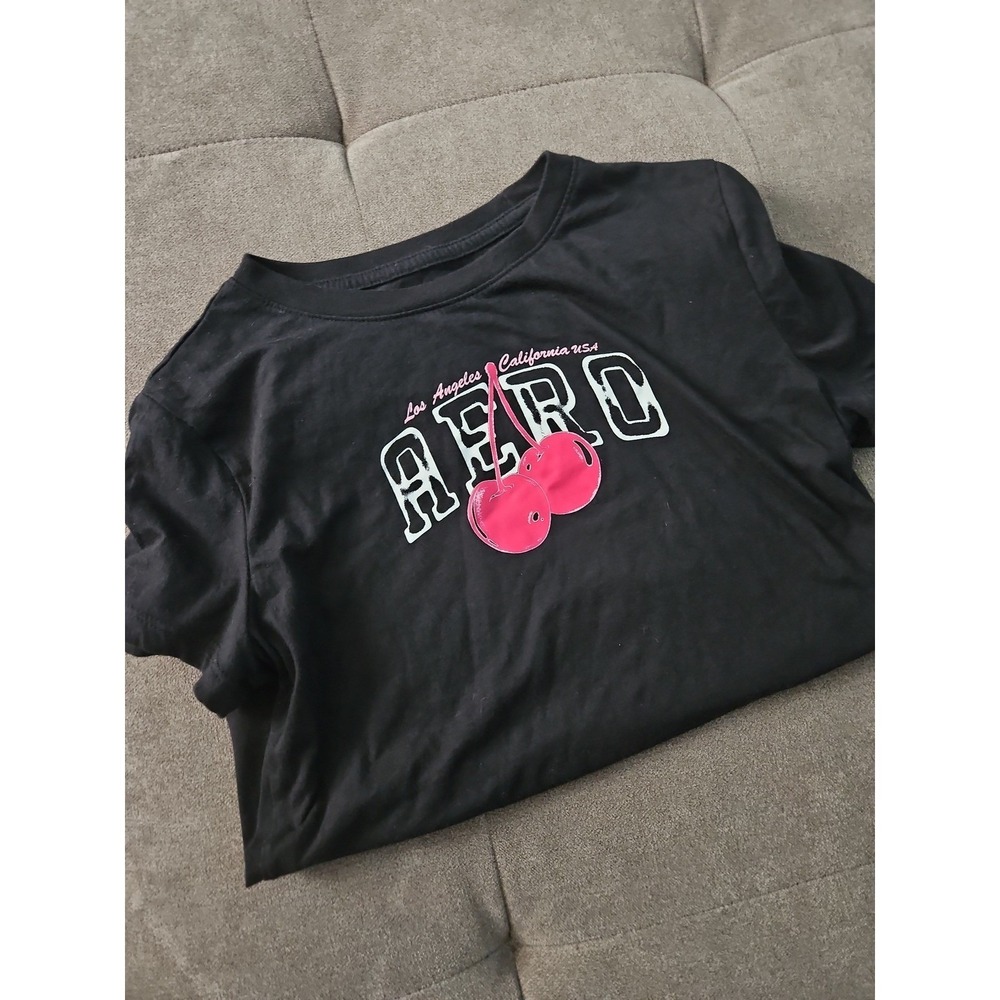Aeropostale AERO Graphic T-Shirt Black Pink Cherries Classic Crew Medium M